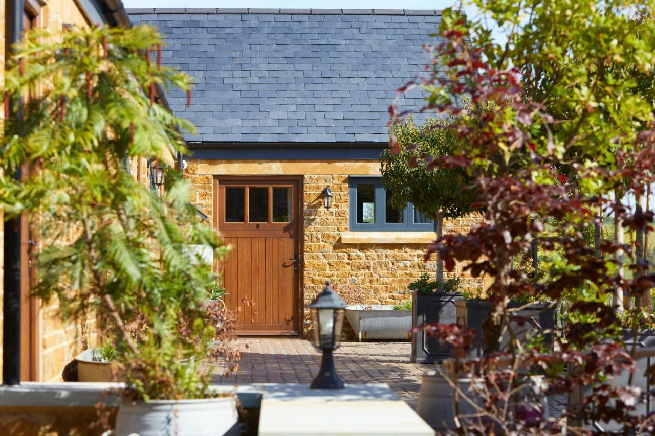 The George Inn Barford St Michael Dış mekan fotoğraf The stable courtyard